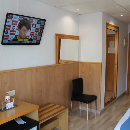 Mendez Nunez Szálloda